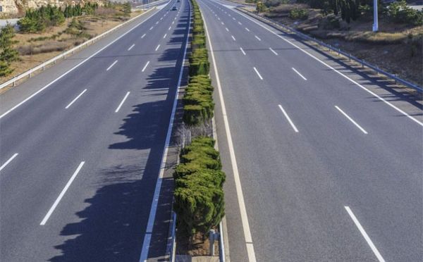 道路标线项目的设计可以满足哪些标准？